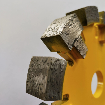 Aşırı Sert Beton Taşlama İçin Dişleri Korumalı Dayanıklı Elmas Tuck Point Blade